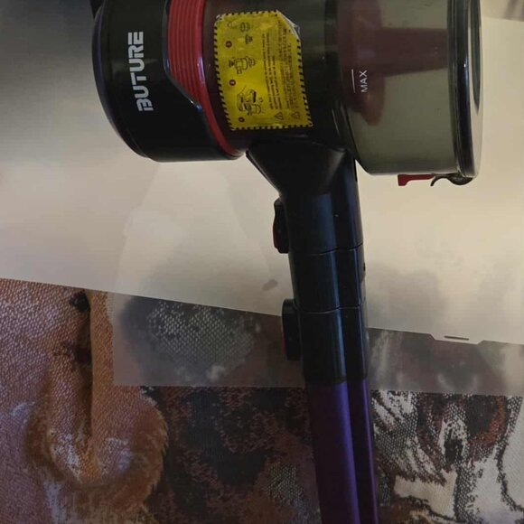 BUTURE - Cordless Vacuum Cleaner - Picture 4 of 5